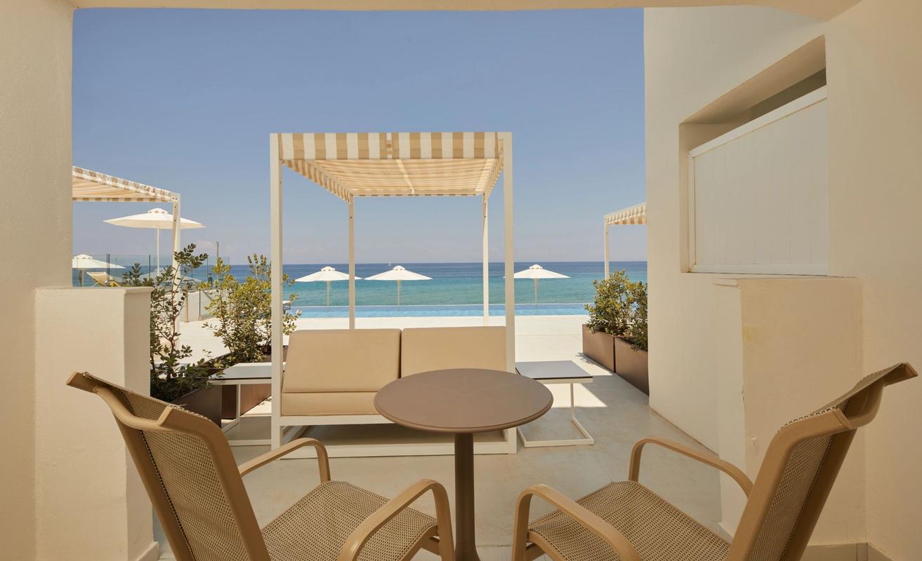 MY FAVOURITE CLUB SWIM-UP JUNIOR SUITE FRONTAL SEA VIEW  AluaSoul Zakynthos (Adults Only) Tragaki MY FAVOURITE CLUB SWIM-UP JUNIOR SUITE FRONTAL SEA VIEW  AluaSoul Zakynthos (Adults Only) Tragaki